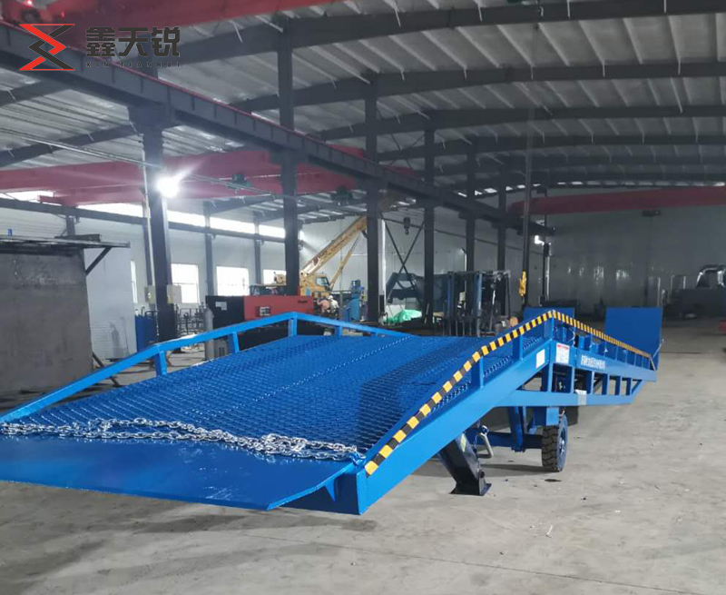 滨州移动式液压登车桥生产车间