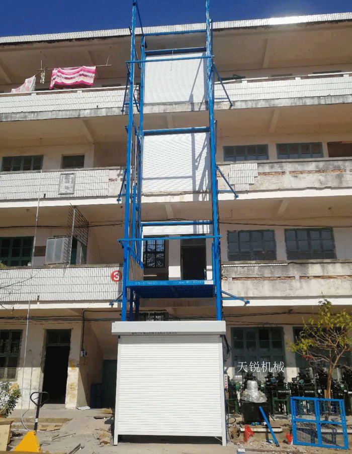 滨州室外升降货梯