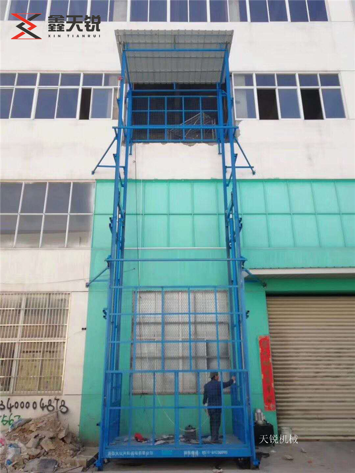 滨州室外导轨式升降机
